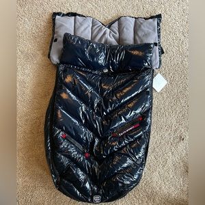 7AM Enfant Polar IGL00- brand new- Large